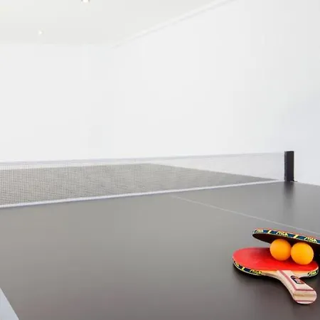 Puerto Del Carmen Sleeps 9 With Pool Air Con And Wifi *